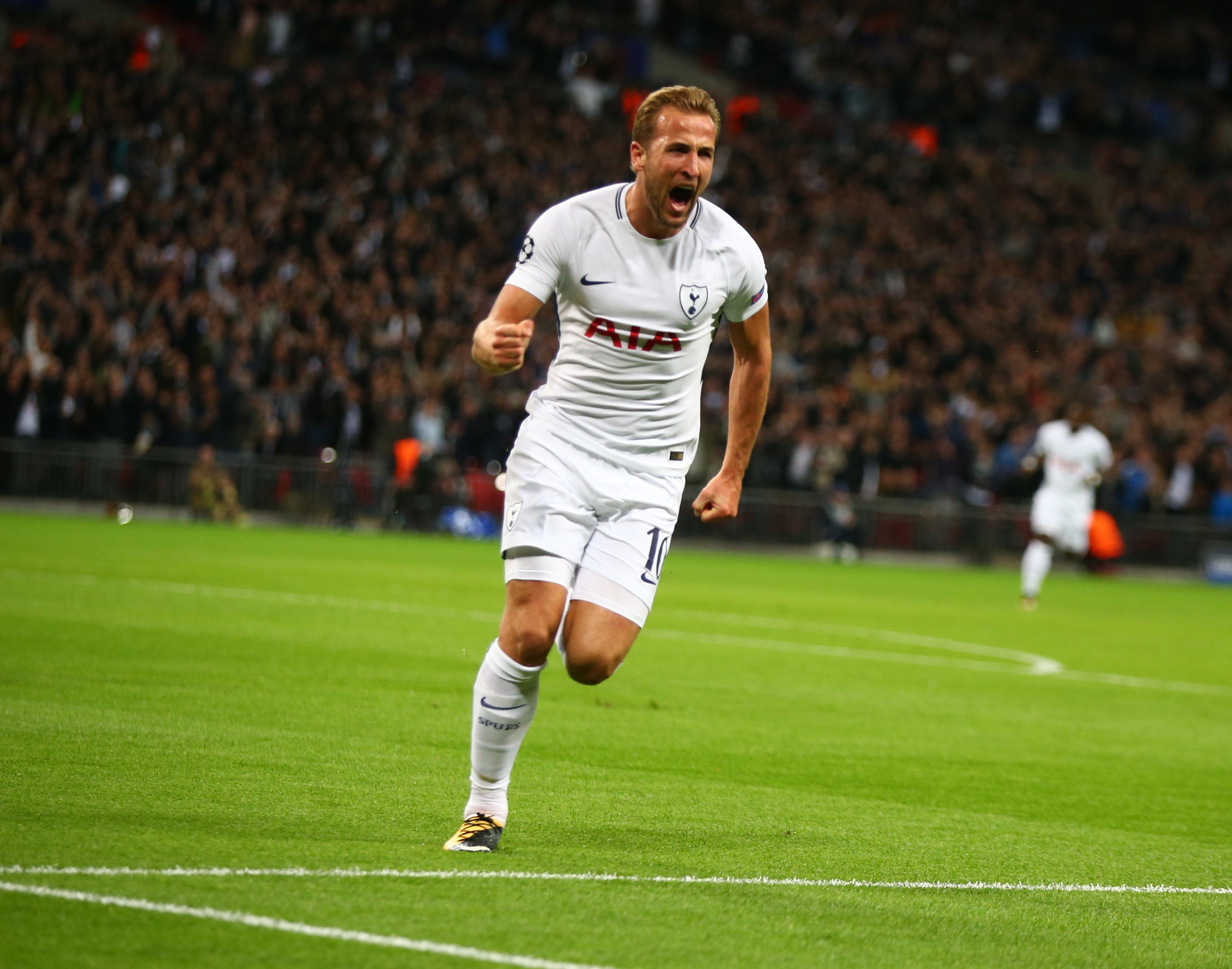 半场战报 半场战报