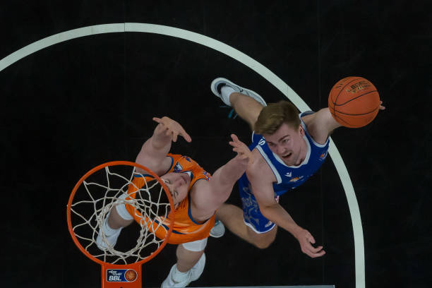 憧憬他在圣 憧憬他在圣