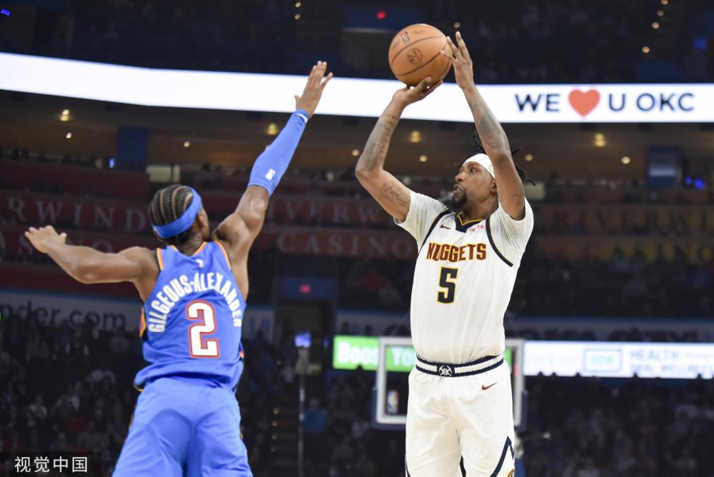 在球队的一 在球队的一