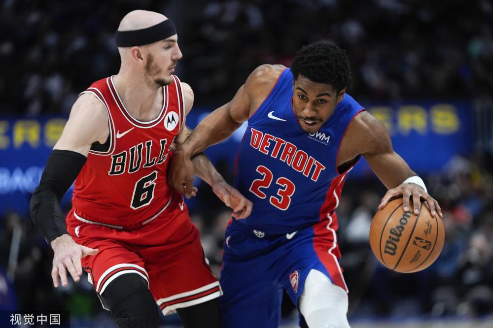 常规赛初期 常规赛初期