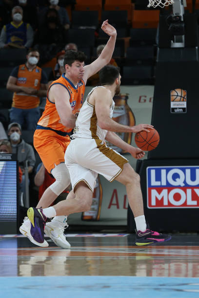 大的压力 大的压力